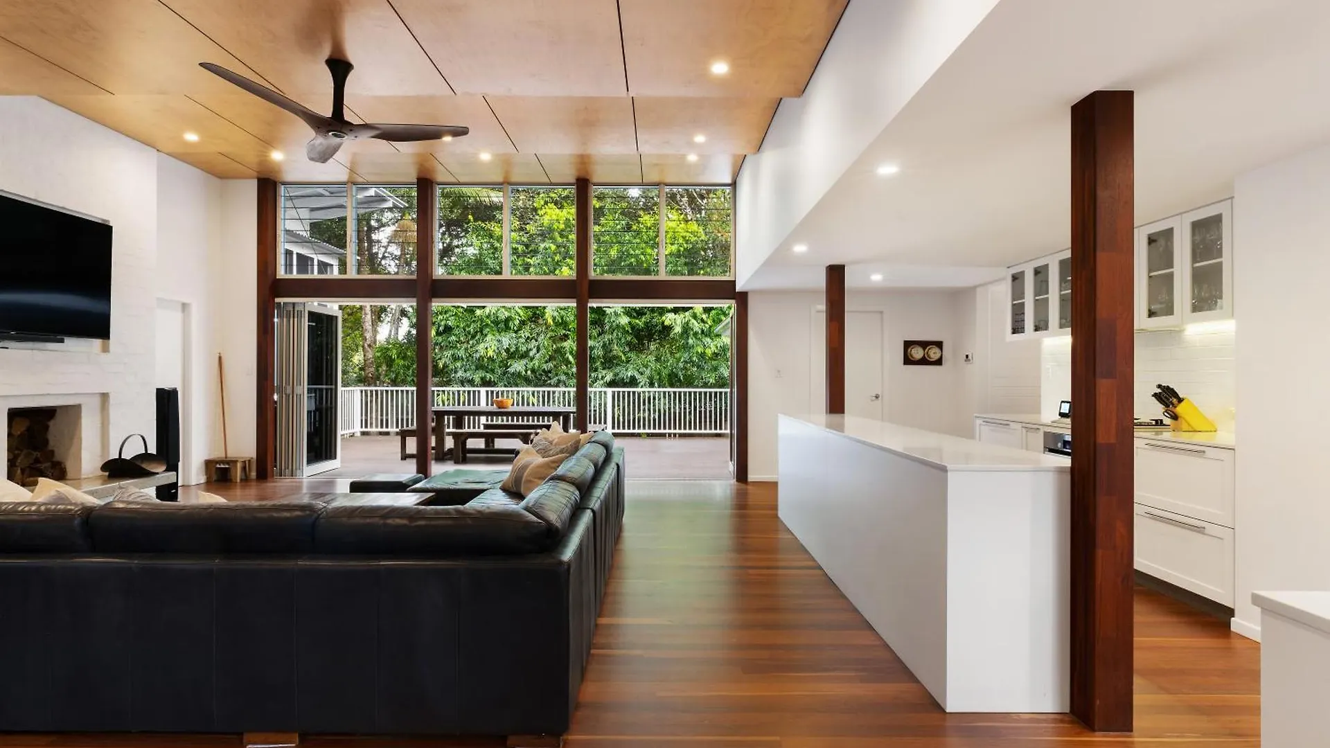 Cavvanbah Byron Bay Australia